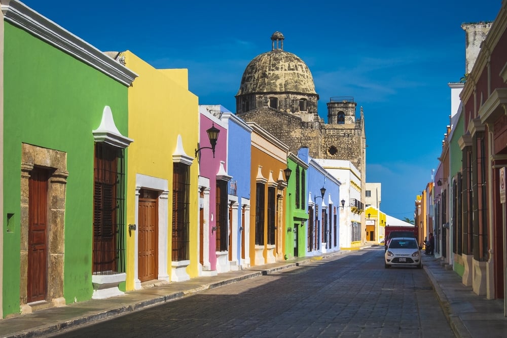 Fall in love with the rainbow-colored streets of Campeche, Mexico's only walled city. This UNESCO World Heritage site is famous for its pirate history, stunning sunset views on the Malecón, and perfectly preserved colonial forts. A 2026 must-see! #Campeche #VisitMexico #ColonialCities
