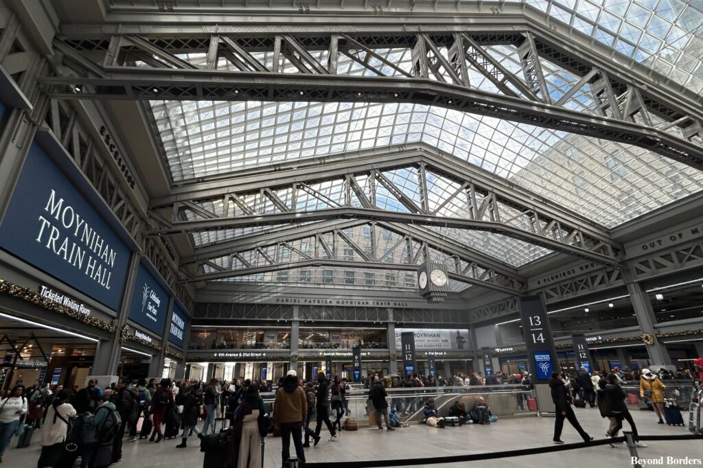 luggage storage near Penn Station