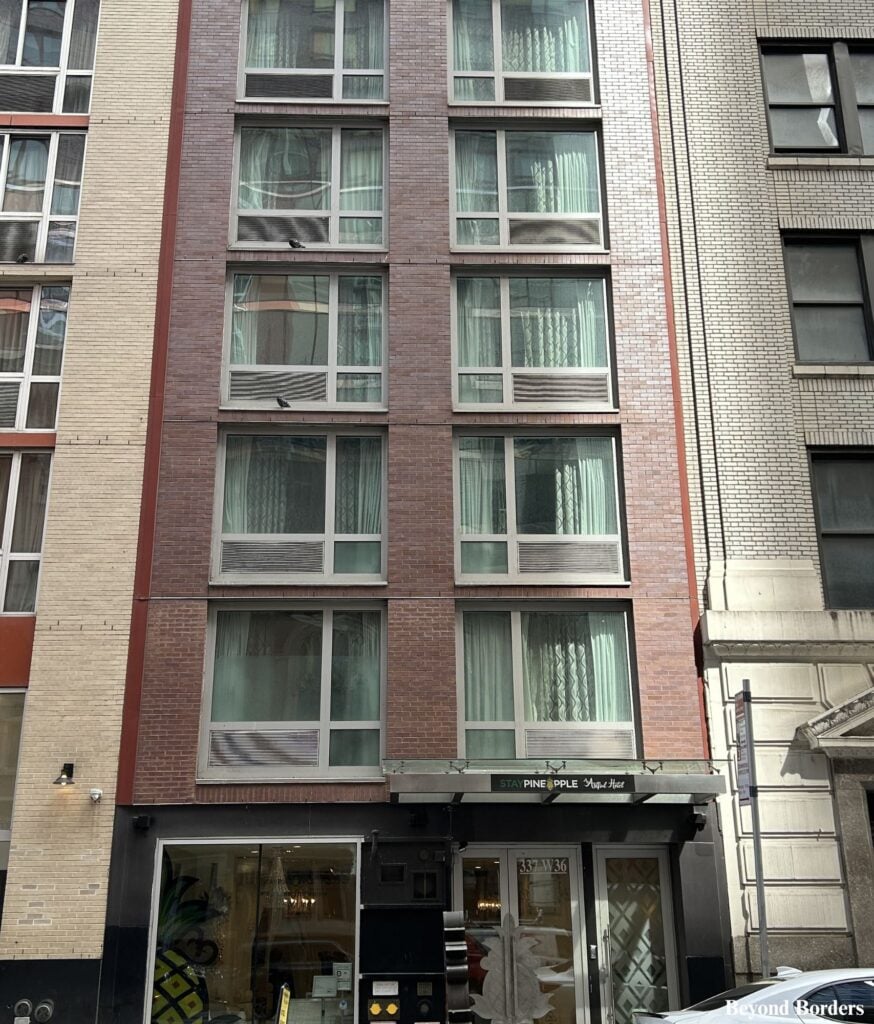 Staypineapple hotel, best hotel in NYC midtown