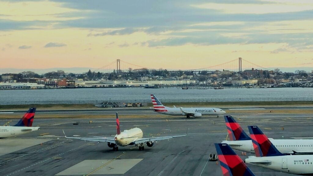 LGA Airport with the Bronx-Whitestone Bridge; best airport to fly into NYC