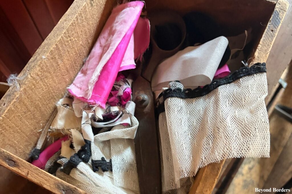 My tour guide said this pair of scissors is what the Levine family actually used when they lived here at the Tenement Museum!