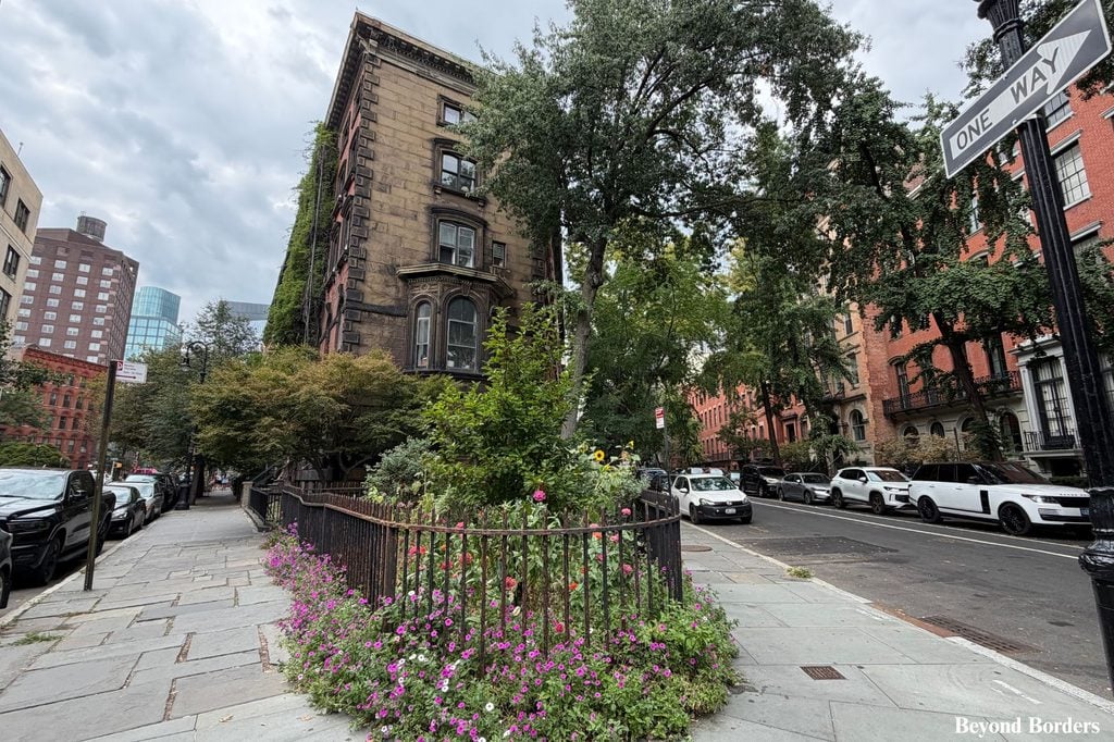 Abe Lebewohl triangle in East Village, Manhattan, NYC