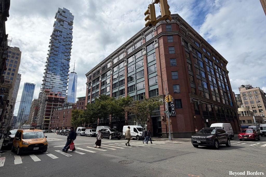 The Roxy Hotel with the "Jenga" Building (56 Leonard St) and One World Trade Center to the left in Tribeca, Manhattan, NYC